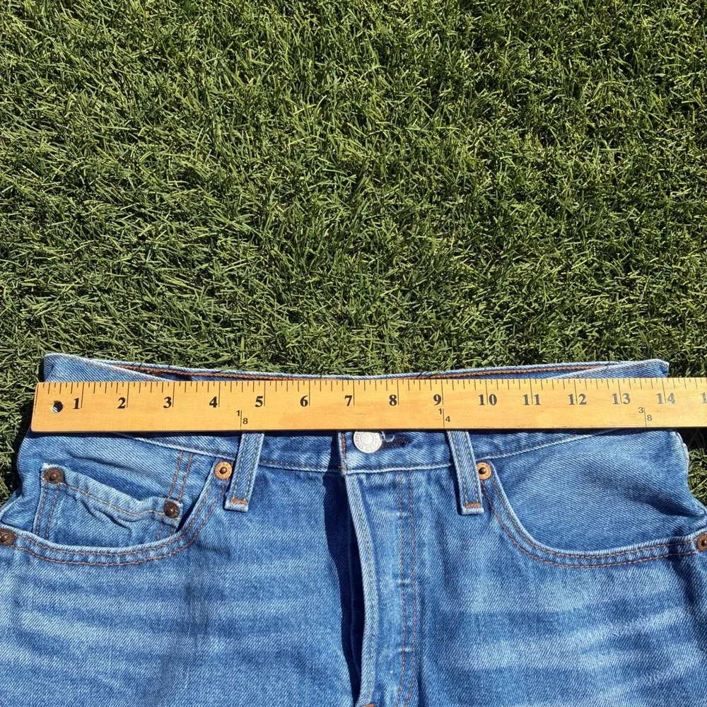 Levis 501 Size 28x2 High Rise Cut Off Denim Shorts Medium Wash Blue Button Fly